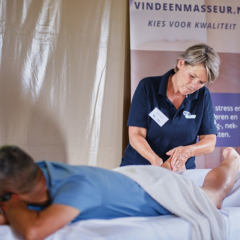 NGS-masseur® aan het masseren